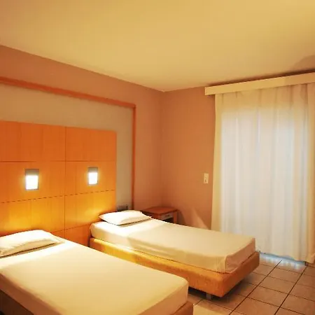 Hotel Mojo Laganas